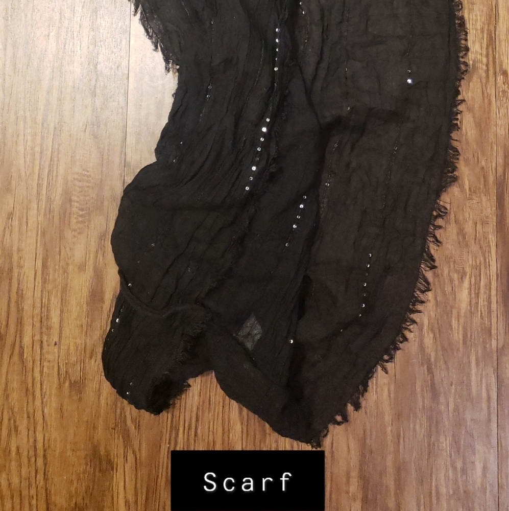 Scarf - Picture 2 of 2